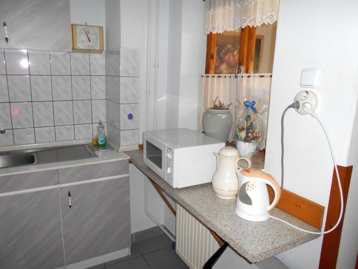 ジュール Arpad Panzio Bed & Breakfast エクステリア 写真